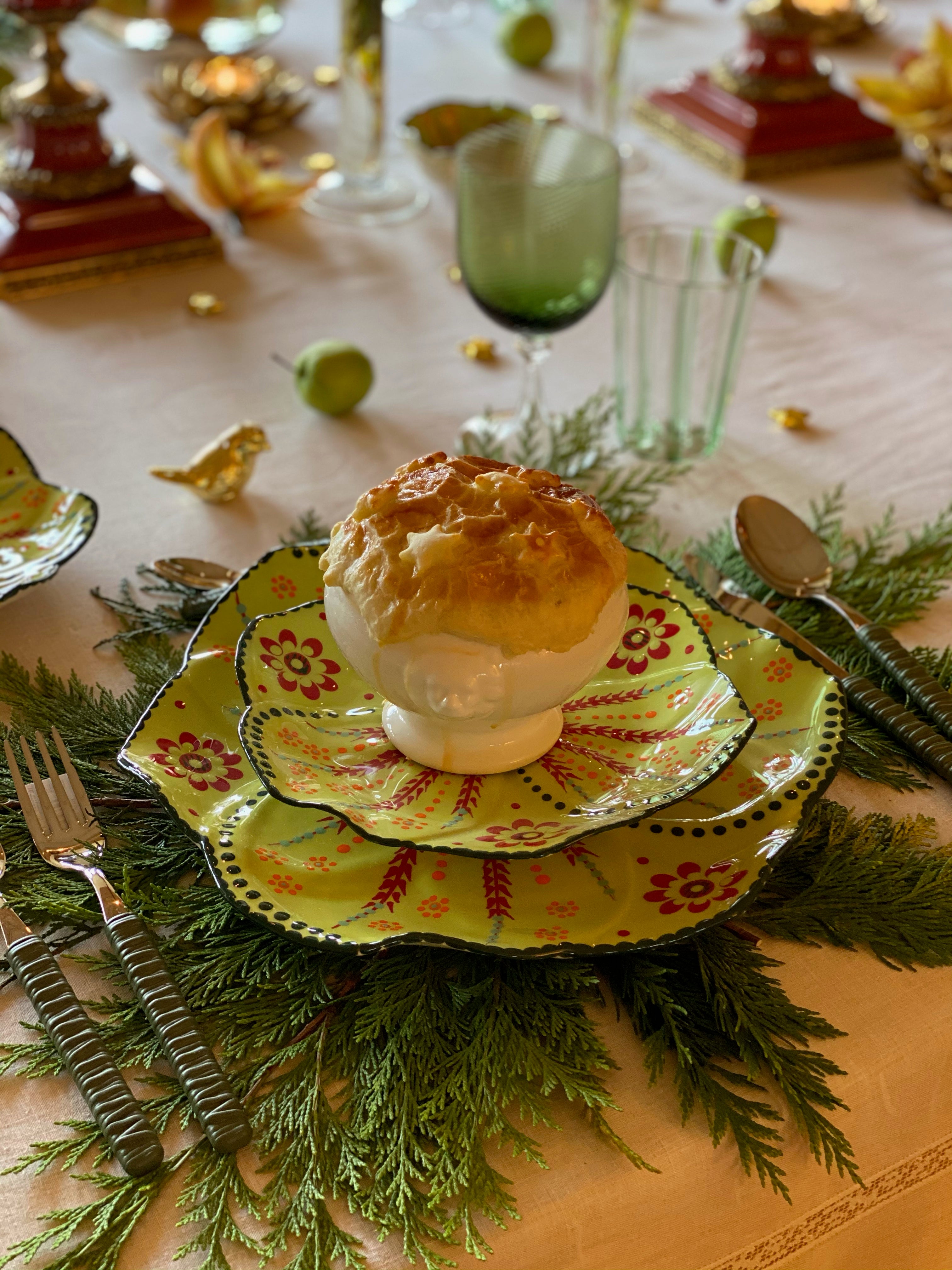 Twilly Festive Dinner Plate - Green Pattern