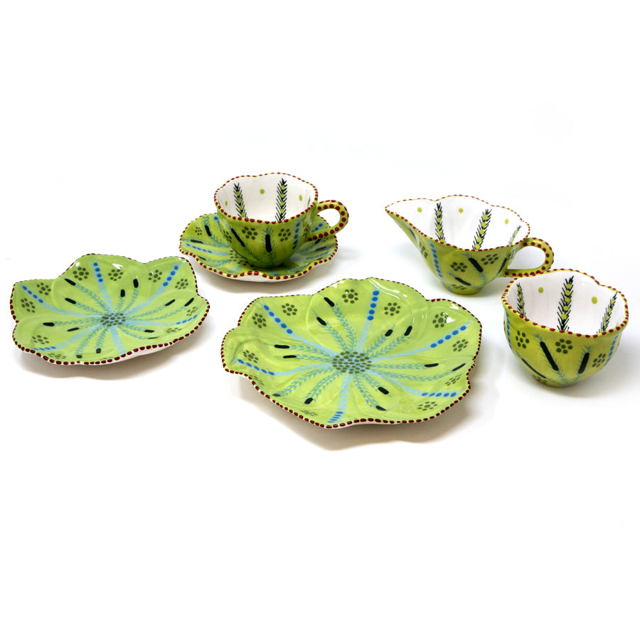 Twilly Dessert Plates - Leaf Pattern