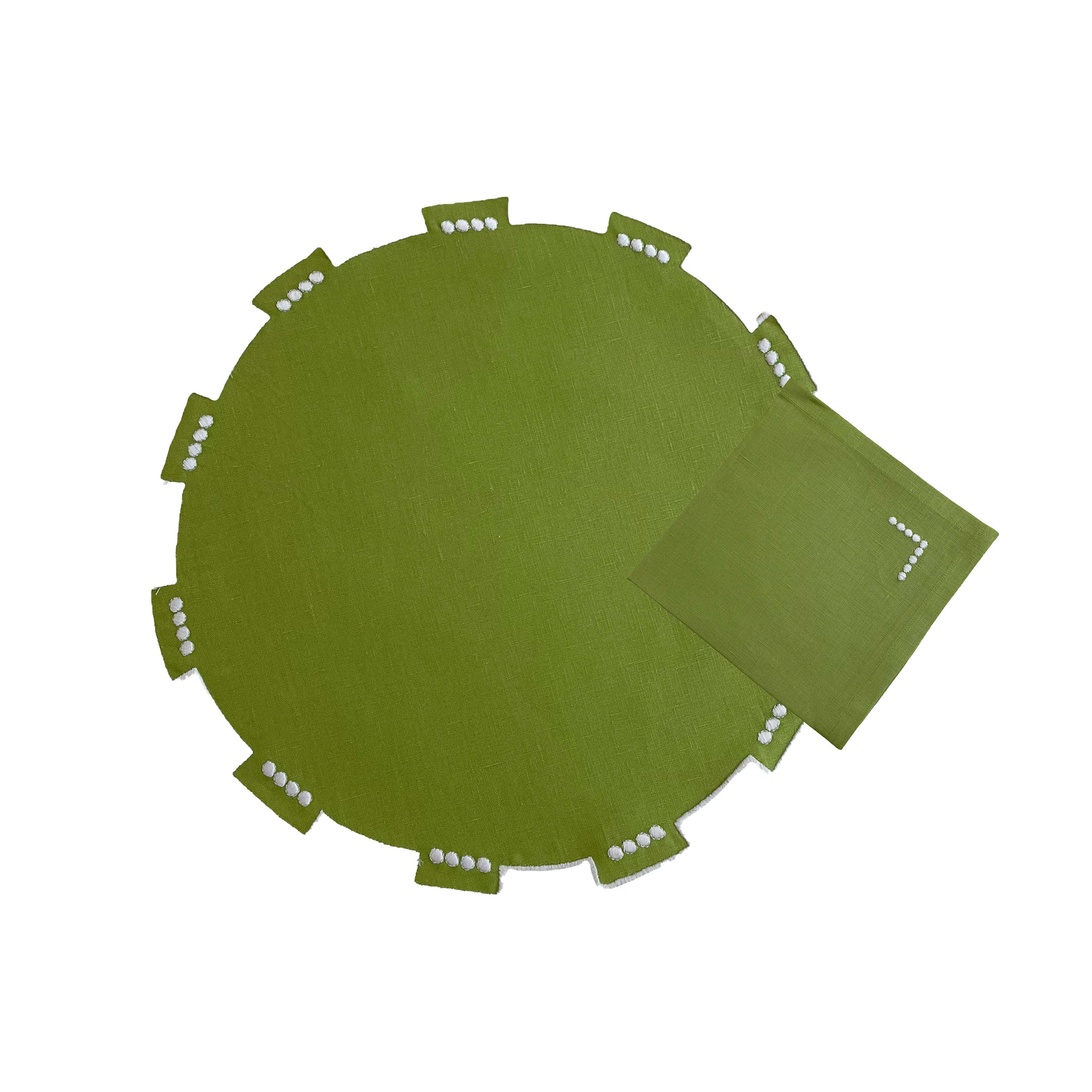 Lawn Placemat & Napkin