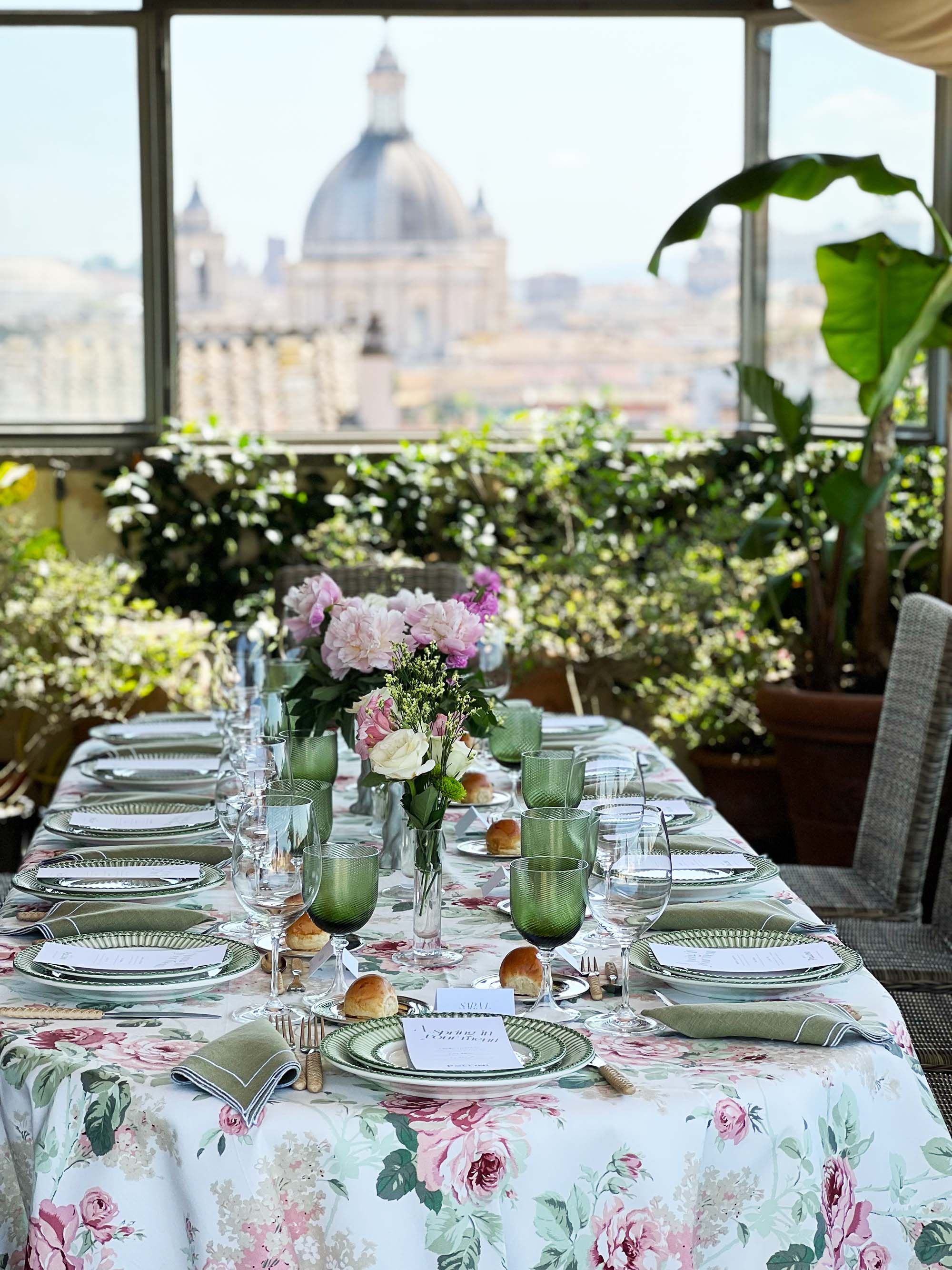 Roses Tablecloth