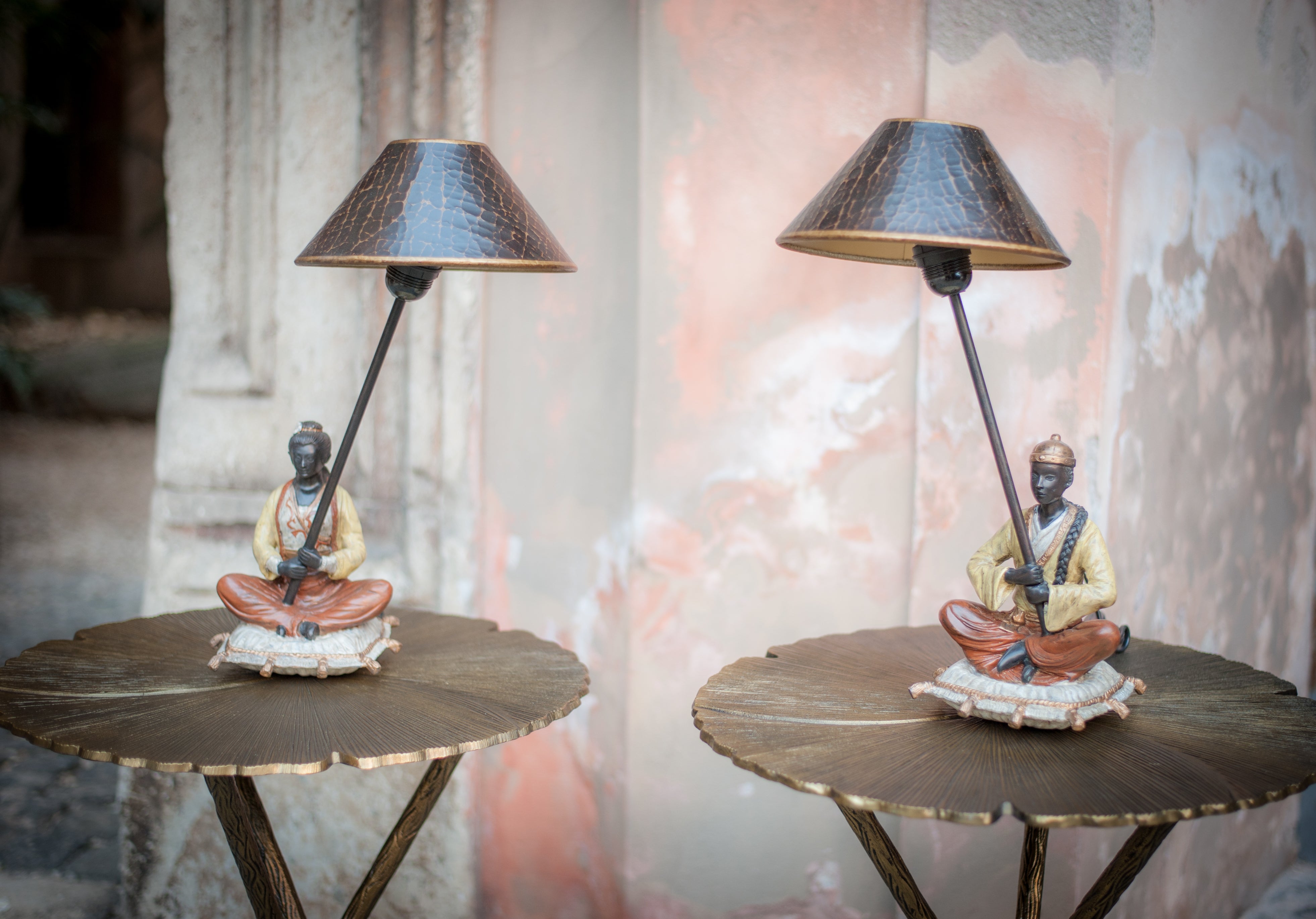 Chinese Lamp - Woman