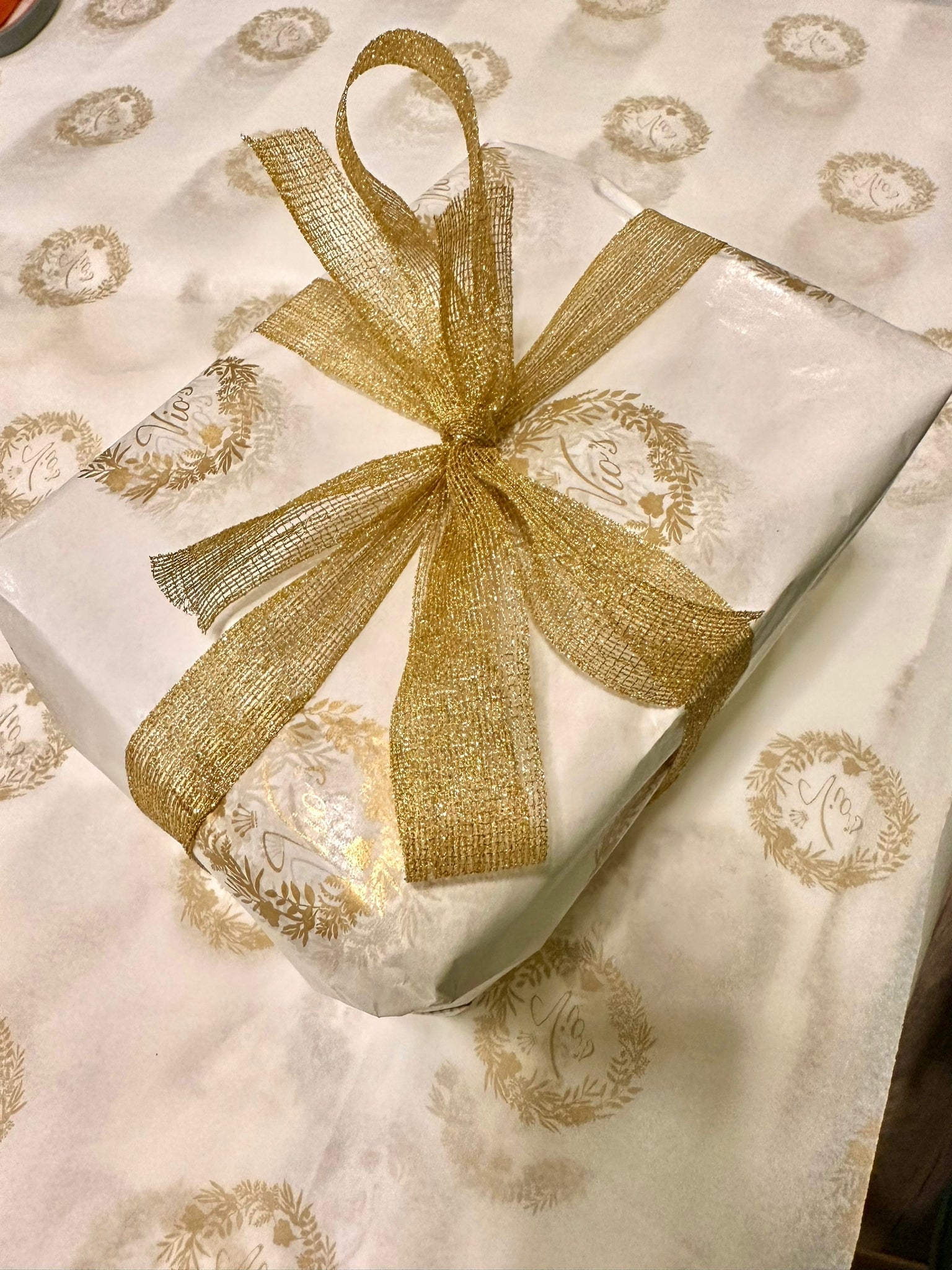 Gift wrapping