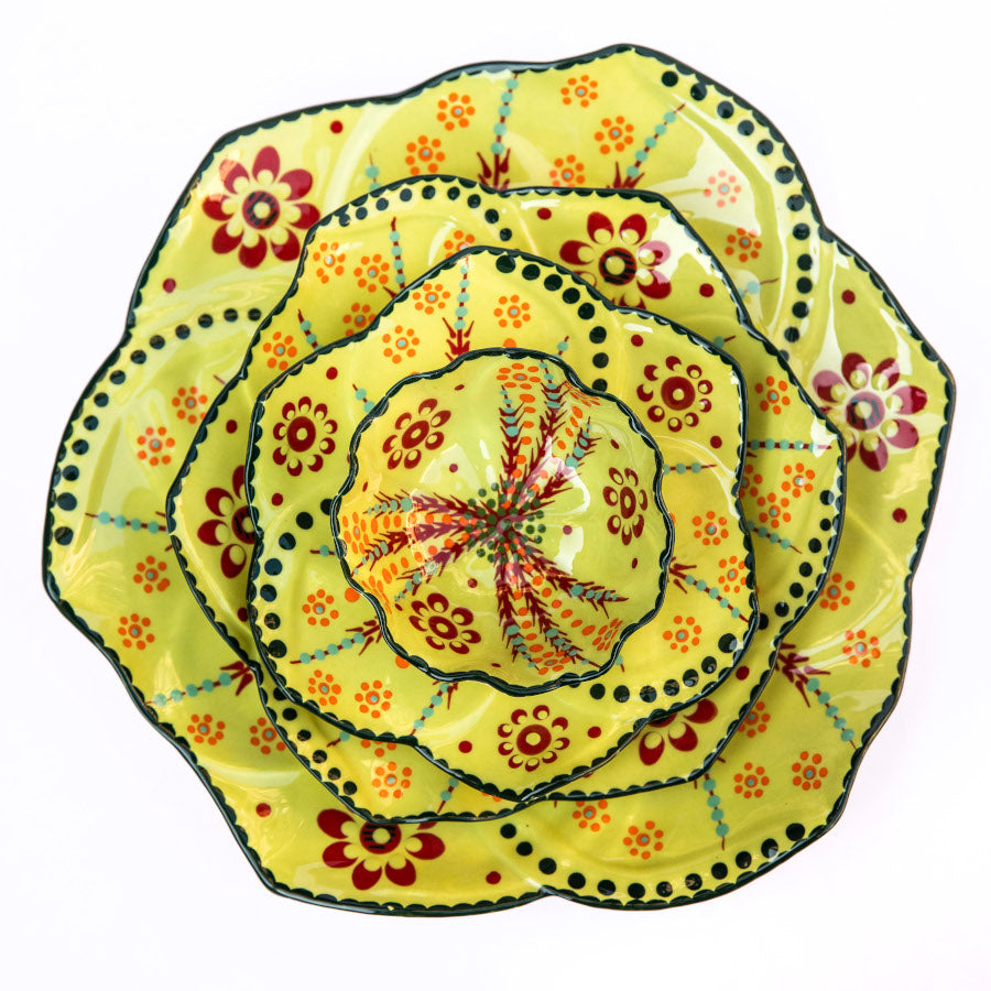 Twilly Festive Dinner Plate - Green Pattern