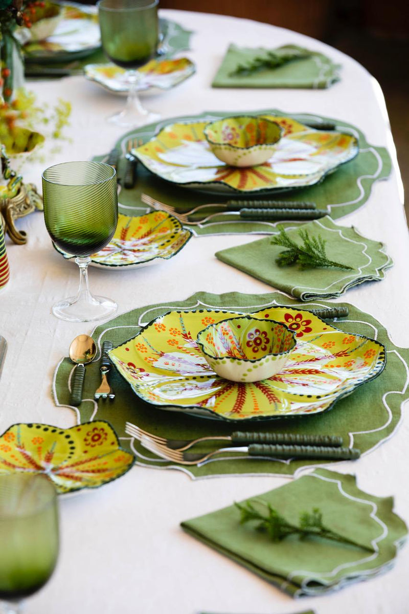 Twilly Festive Dinner Plate - Green Pattern
